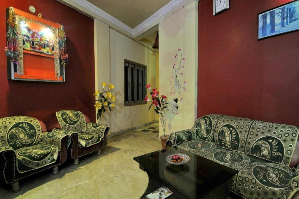 Golden Dust Hotel Puri Exterior foto
